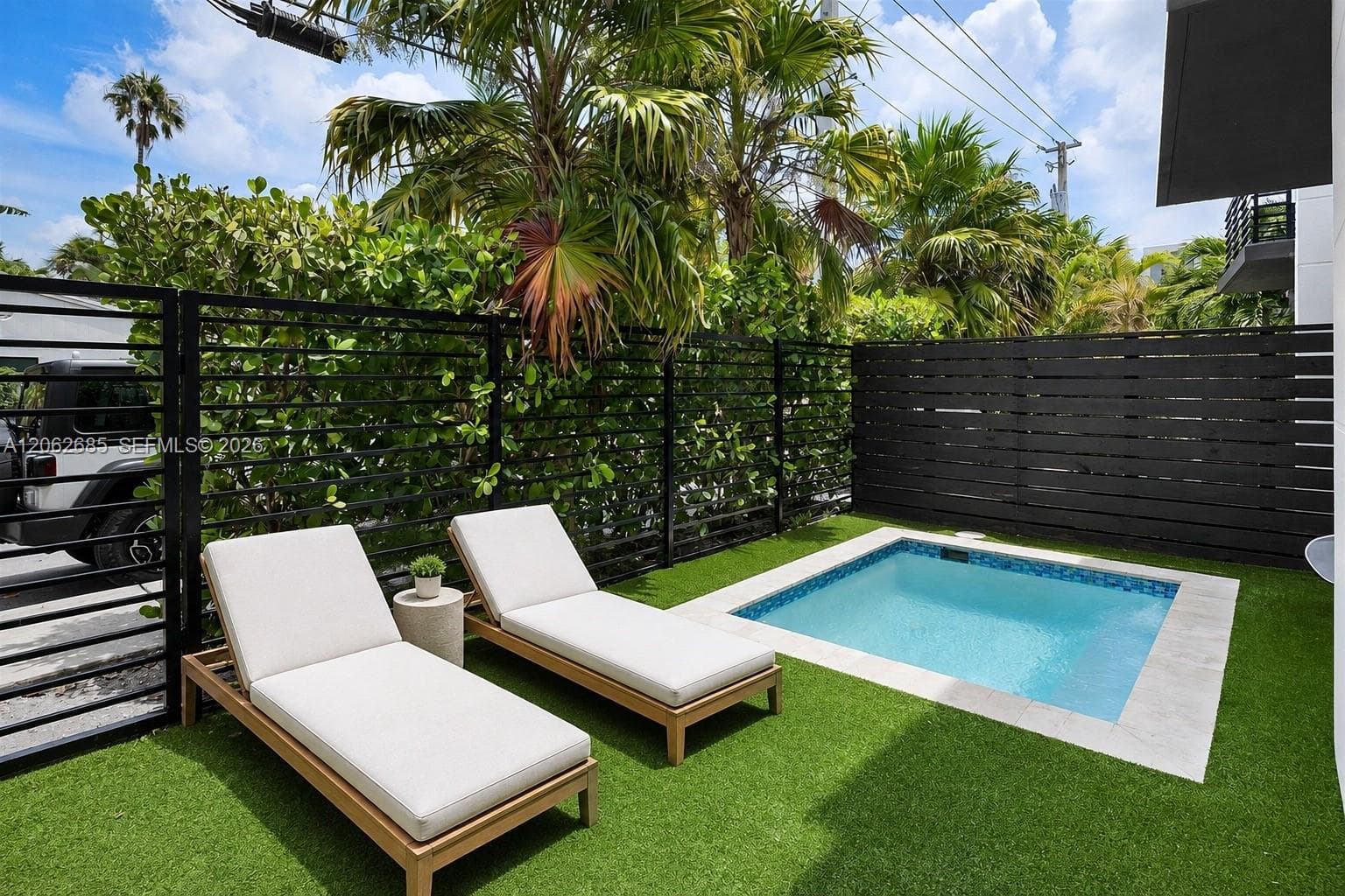 1054 N Victoria Park Rd, Fort Lauderdale FL 33304 photo 4