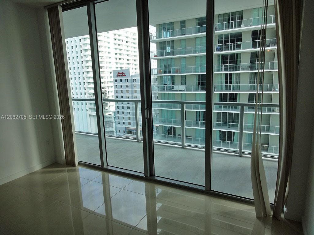 1111 SW 1 AV # 1715-N, Miami FL 33130 photo 5