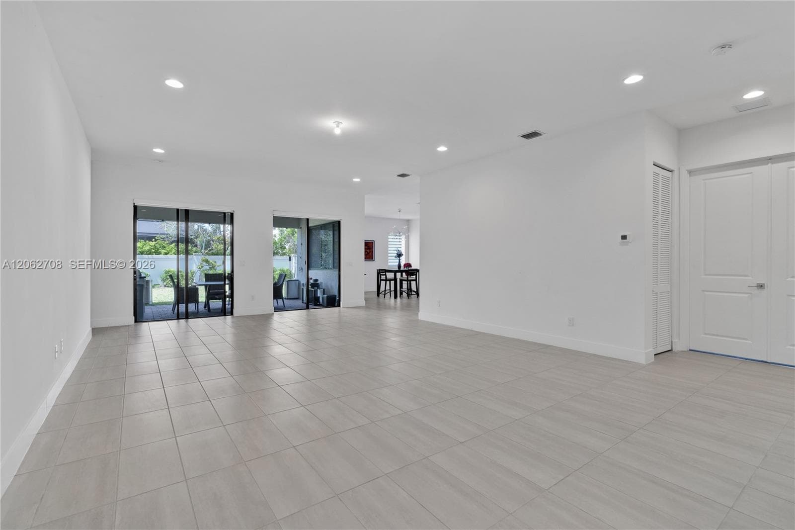 4528 SW 178th Ave, Miramar FL 33029 photo 3