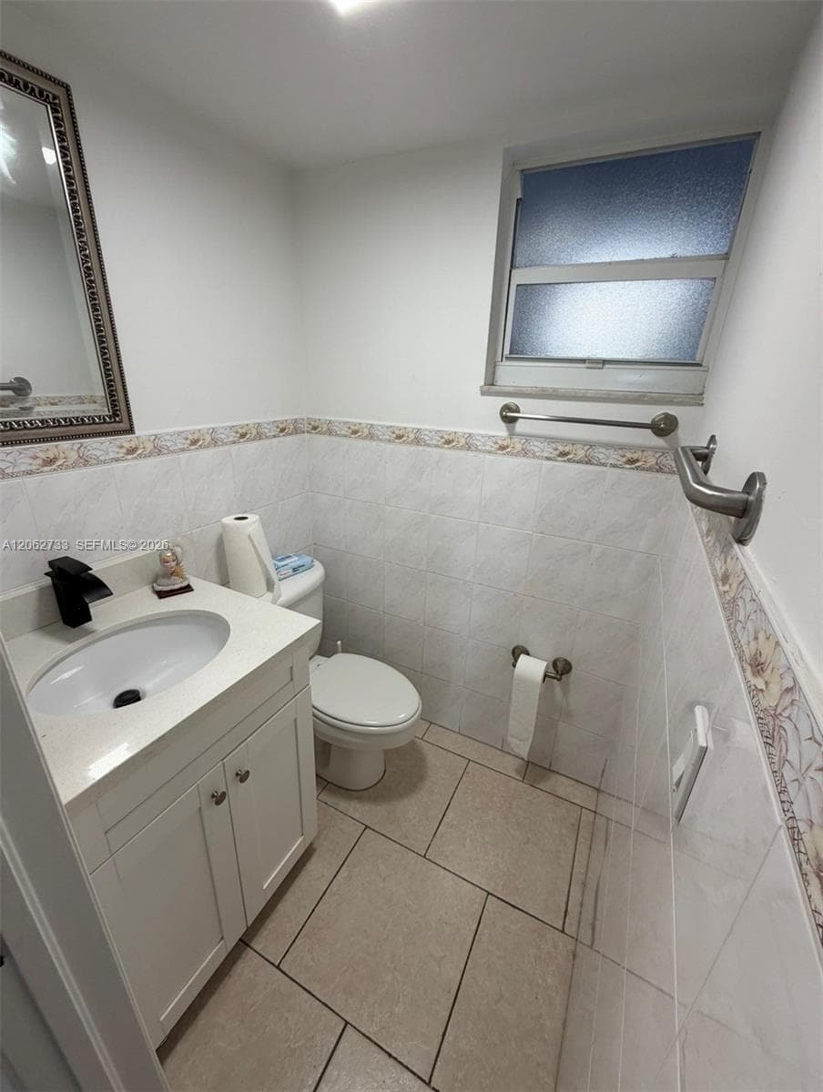 310 Fontainebleau Blvd # 206, Miami, FL 33172 photo 5