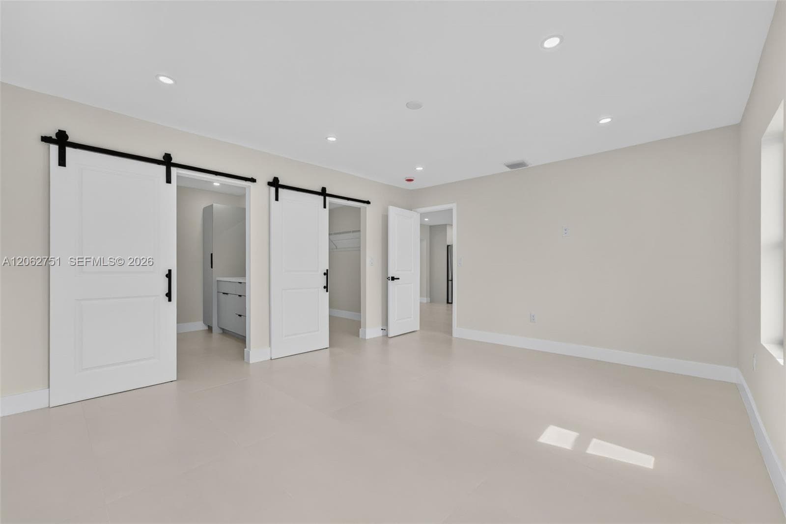 6514 SW 107th Pl, Miami FL 33173 photo 4