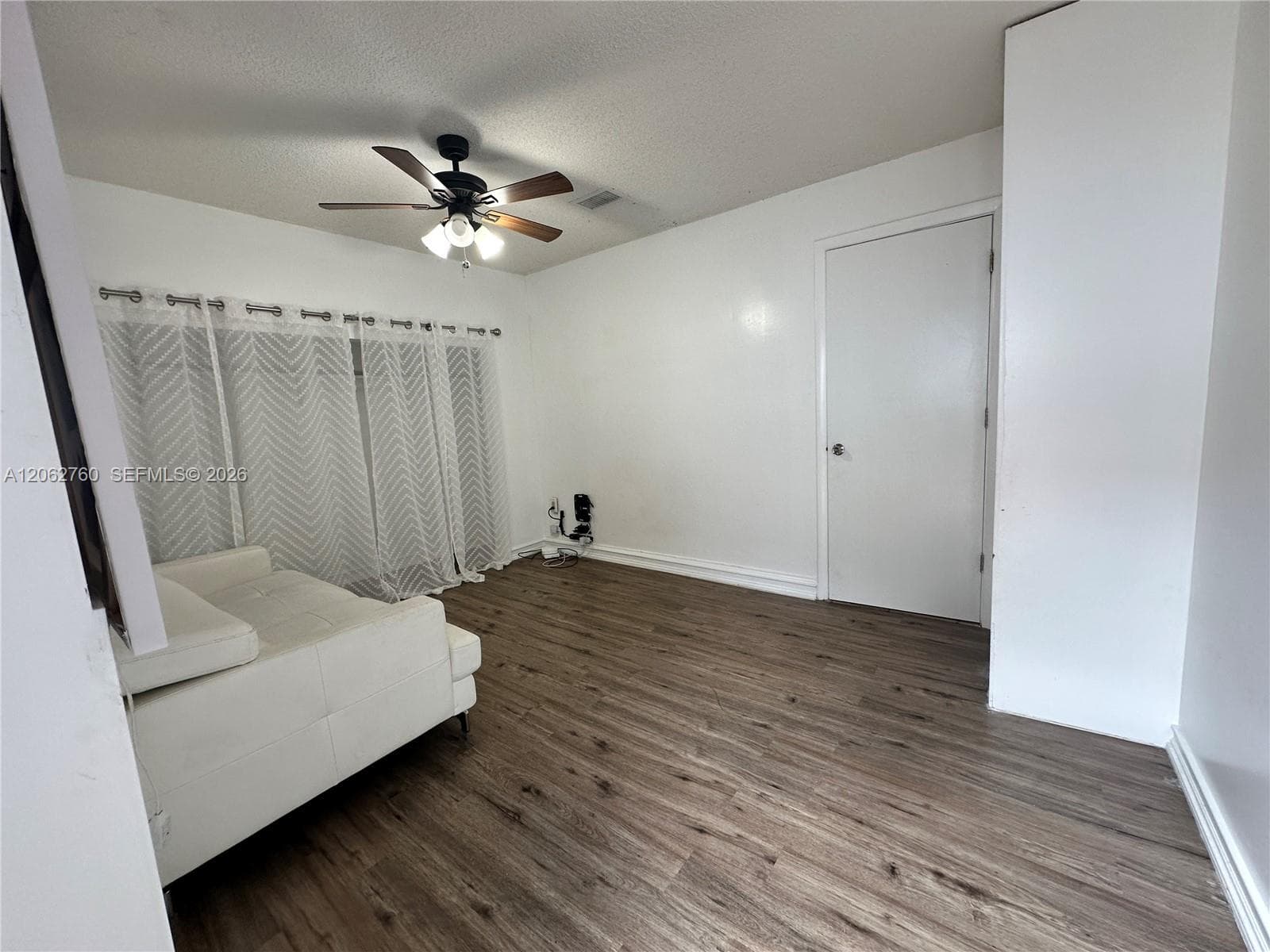 17843 NW 63rd Ct FRONT # 0, Hialeah FL 33015 photo 4