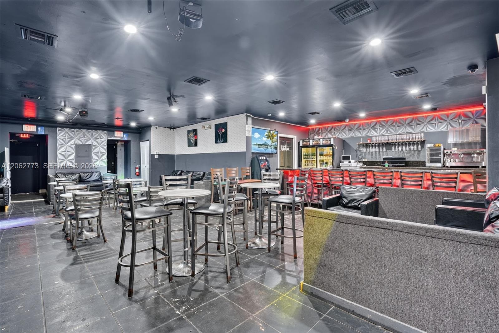 Cafeteria & Sports Bar For Sale In Hialeah, Hialeah FL 33010