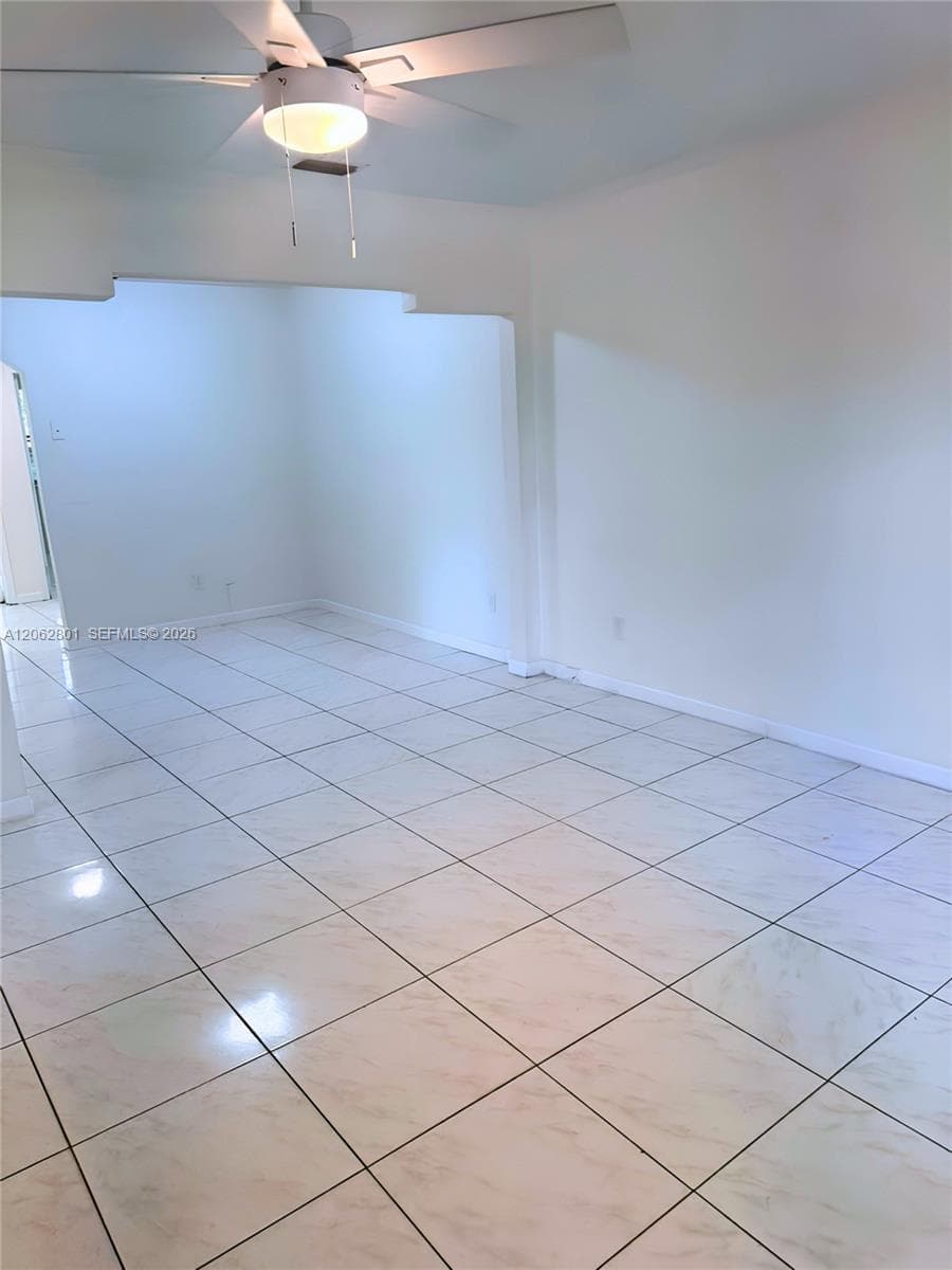672 NE 130th St # 672, North Miami FL 33161 photo 5