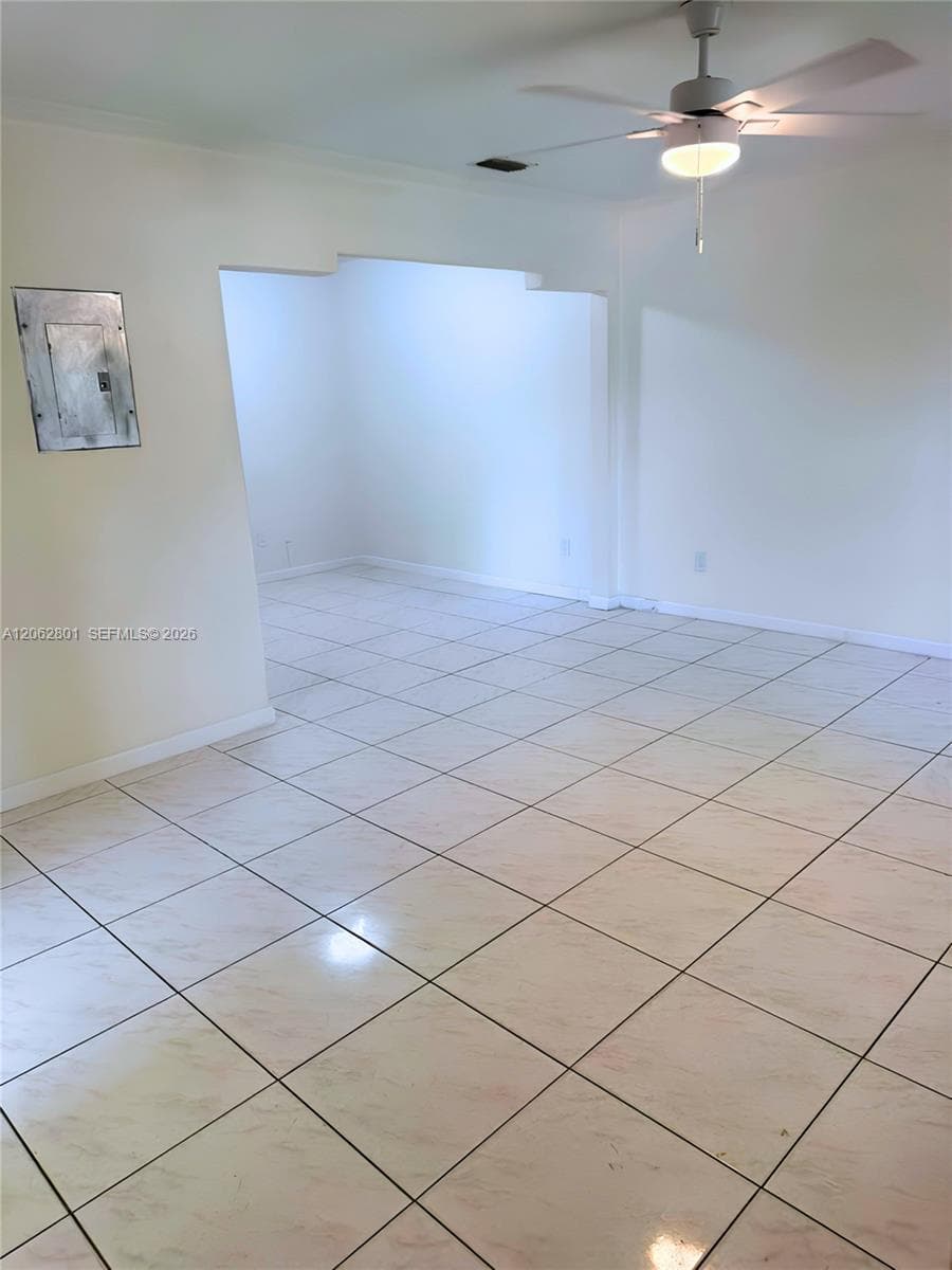 672 NE 130th St # 672, North Miami FL 33161 photo 4