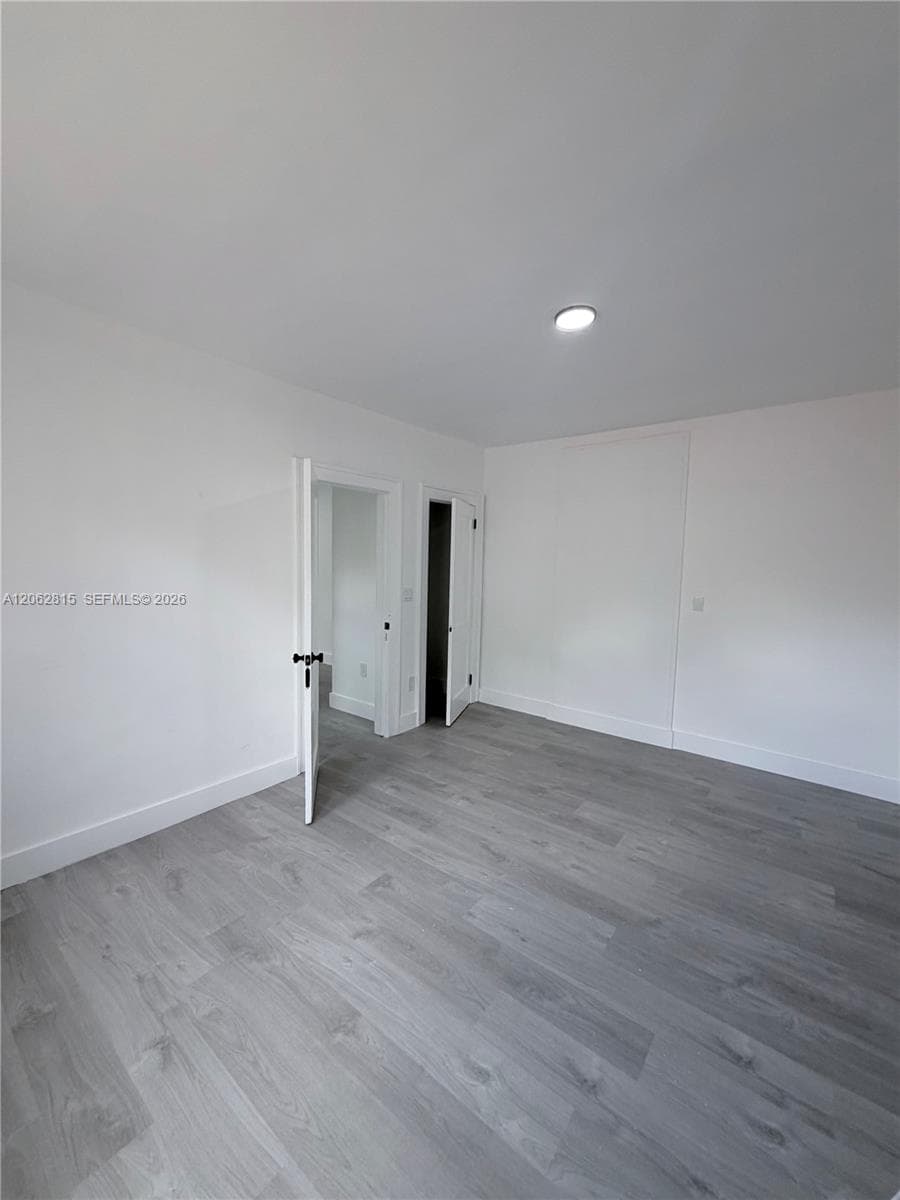 1560 SW 5th St # 7, Miami, FL 33135 photo 3