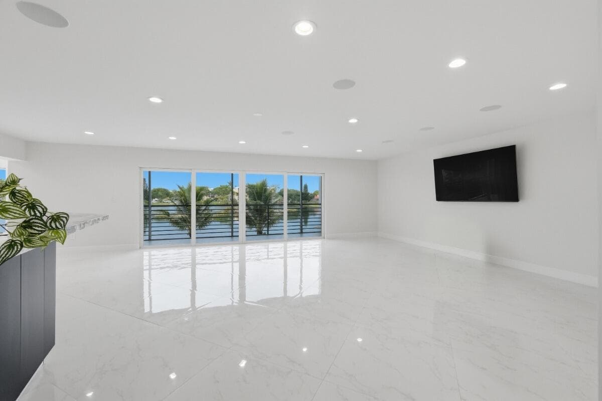 877 NE 195TH Street # 222, Miami FL 33179 photo 2