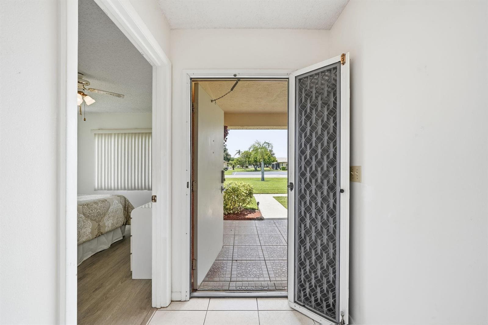 5852 Dream Court # 35D, Fort Pierce FL 34982 photo 4