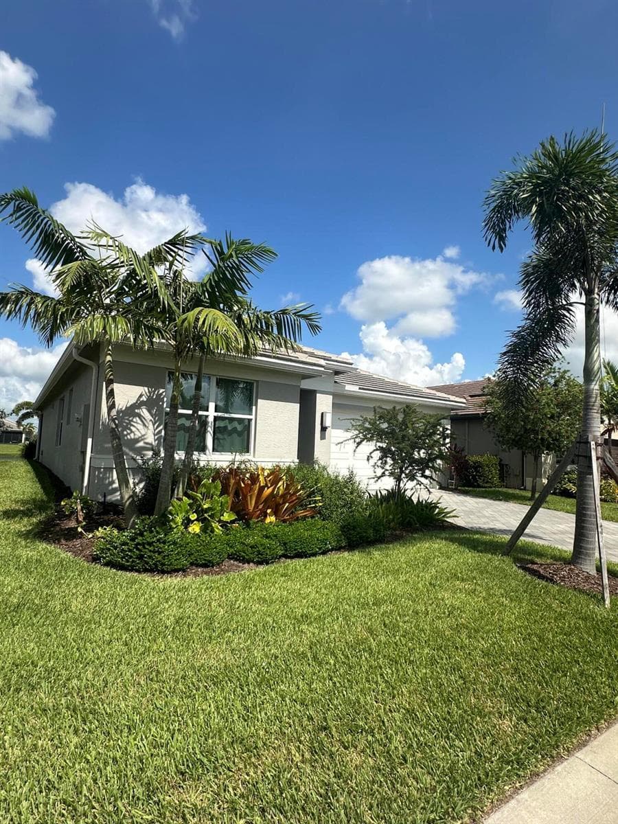 11664 SW River Crossing Place, Port St. Lucie FL 34987 photo 2