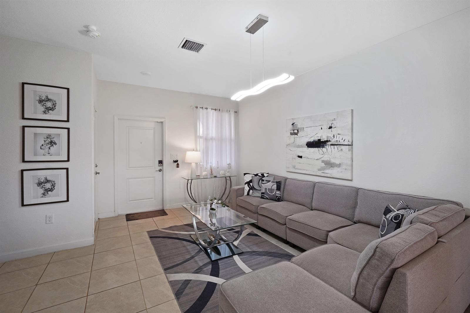 12960 NW 22ND Place, Miami FL 33167 photo 5