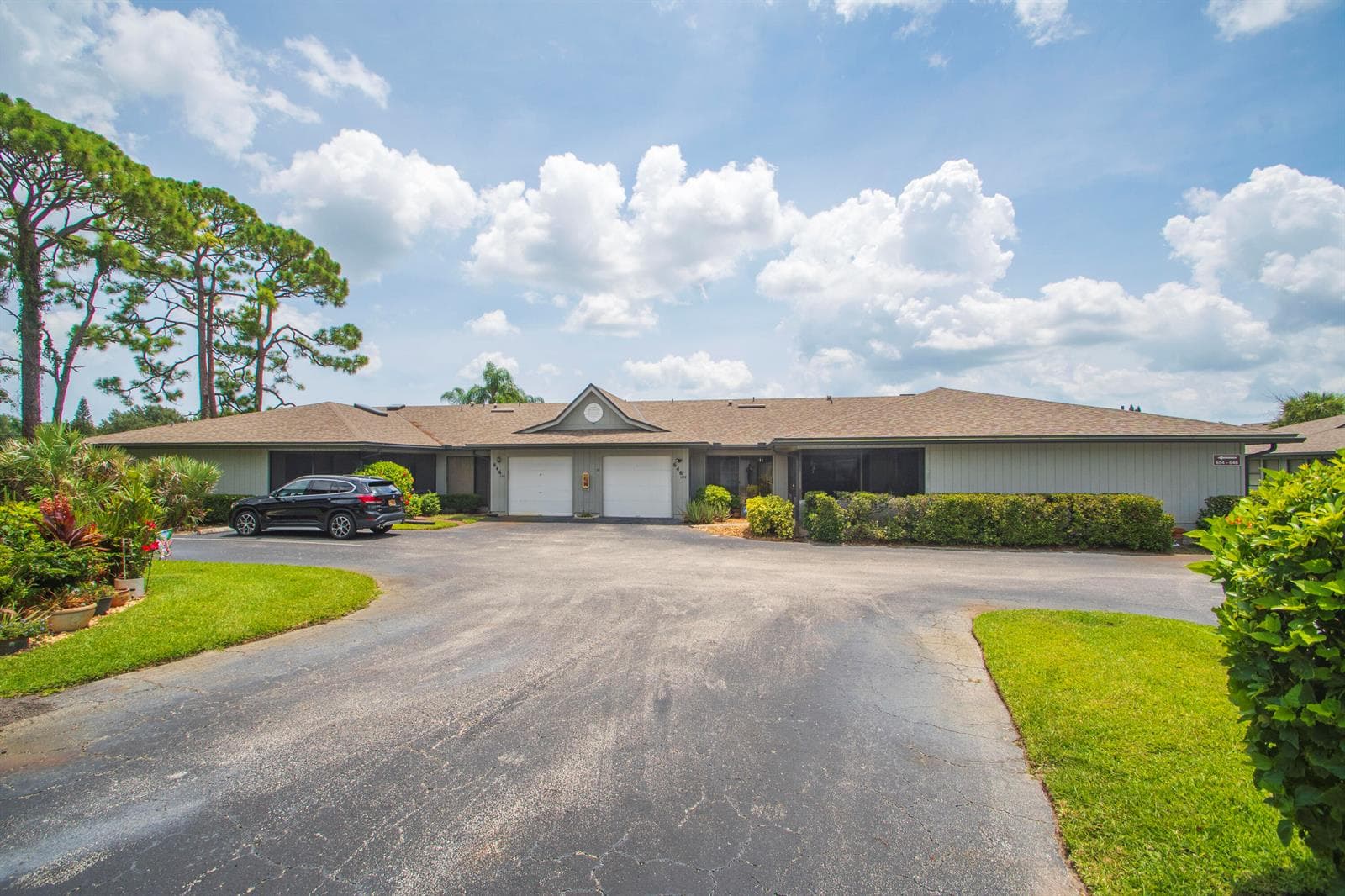 646 CENTRE SW # 102, Vero Beach, FL 32962 photo 2