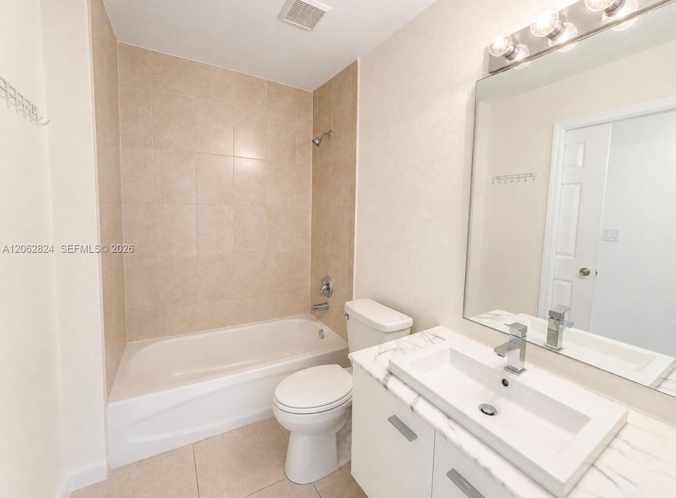 3864 SW 48th Ave # 3864, Hollywood FL 33023 photo 4