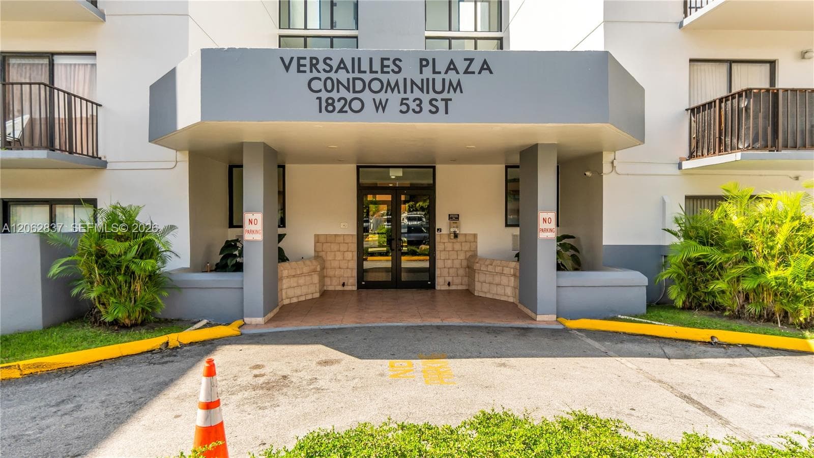 1820 W 53rd St # 204, Hialeah, FL 33012 photo 2