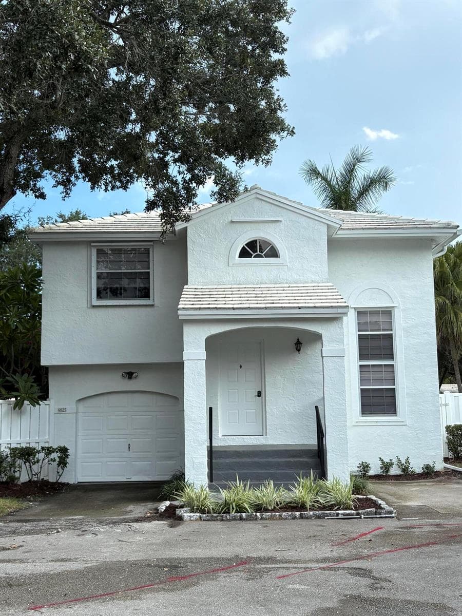 9825 NW 2nd Court, Plantation FL 33324