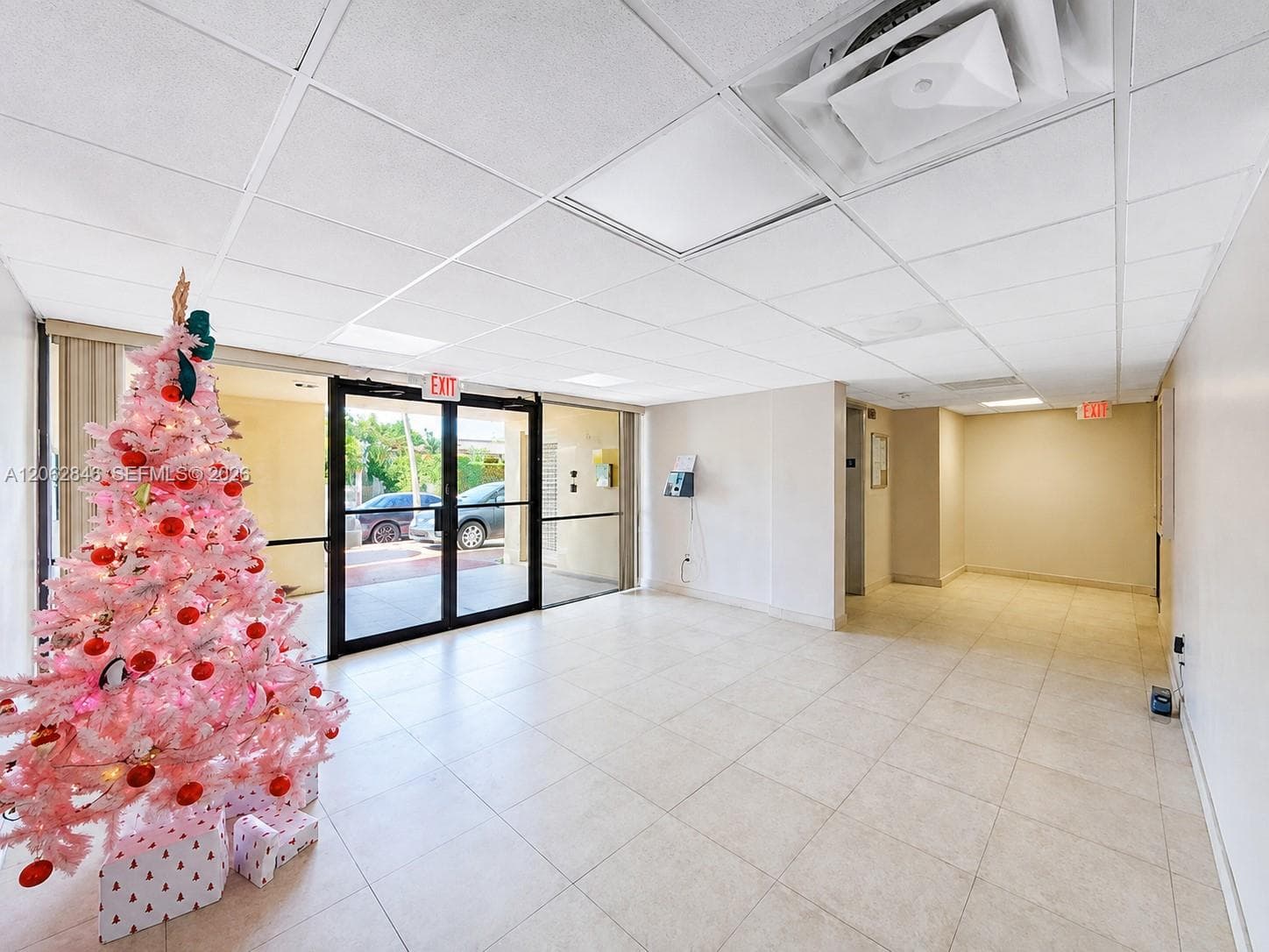 7921 Byron Ave # 404, Miami Beach FL 33141 photo 2