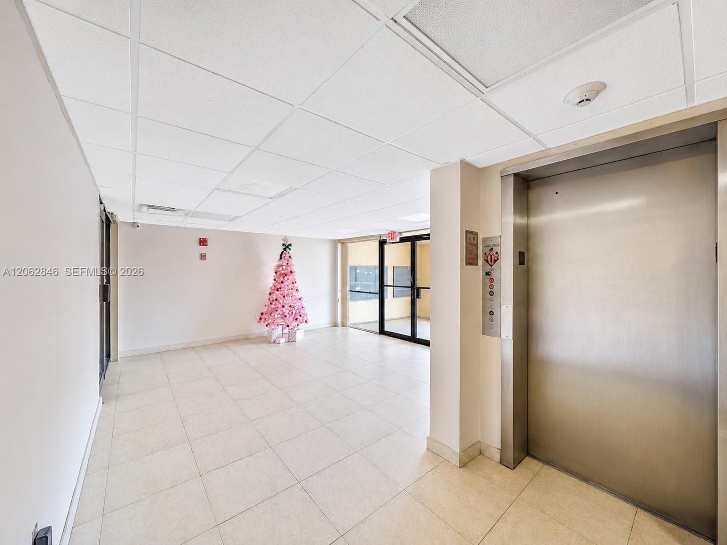 7921 Byron Ave # 404, Miami Beach FL 33141 photo 3