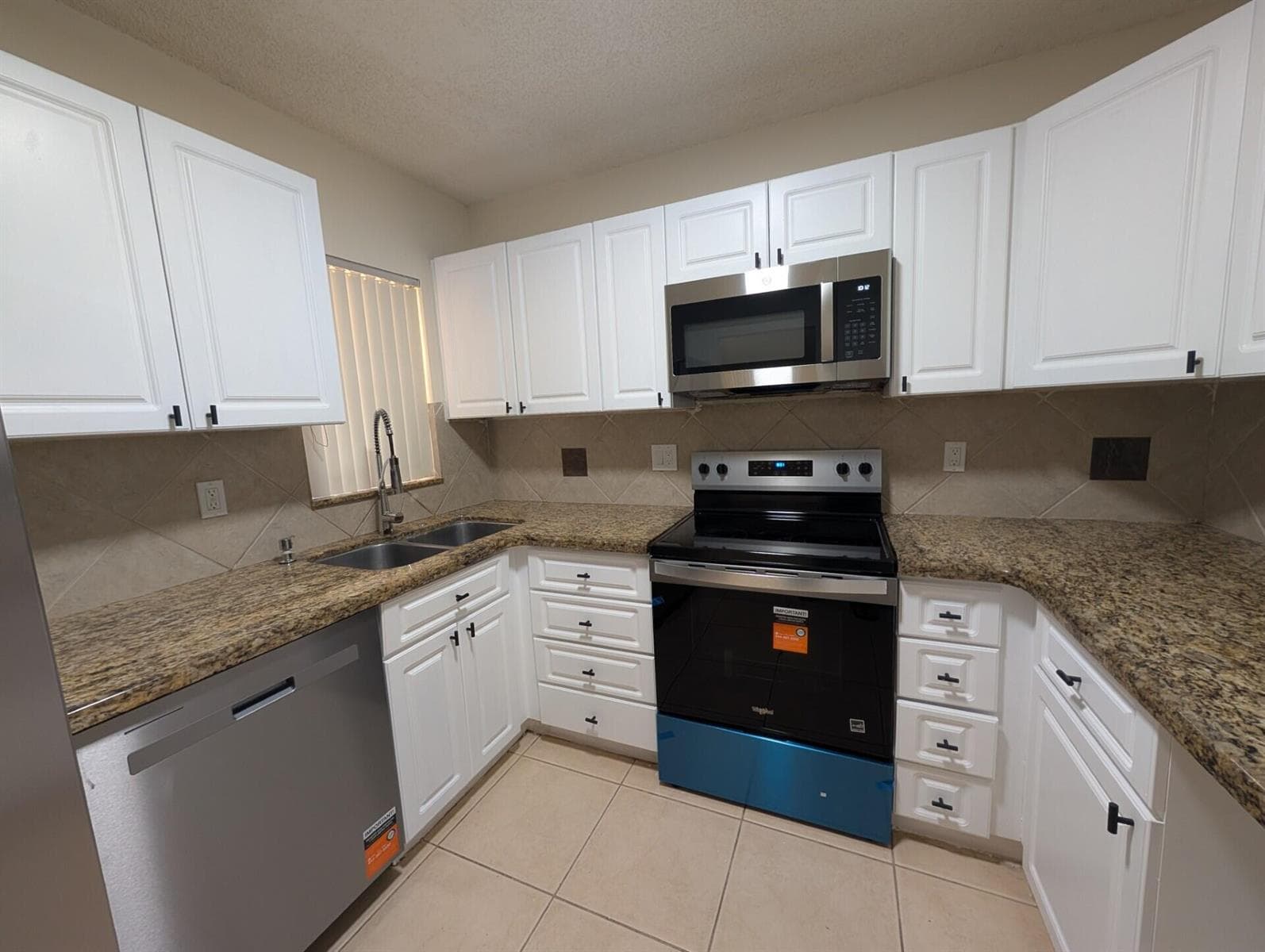 3830 Coral Tree Circle, Coconut Creek FL 33073 photo 3