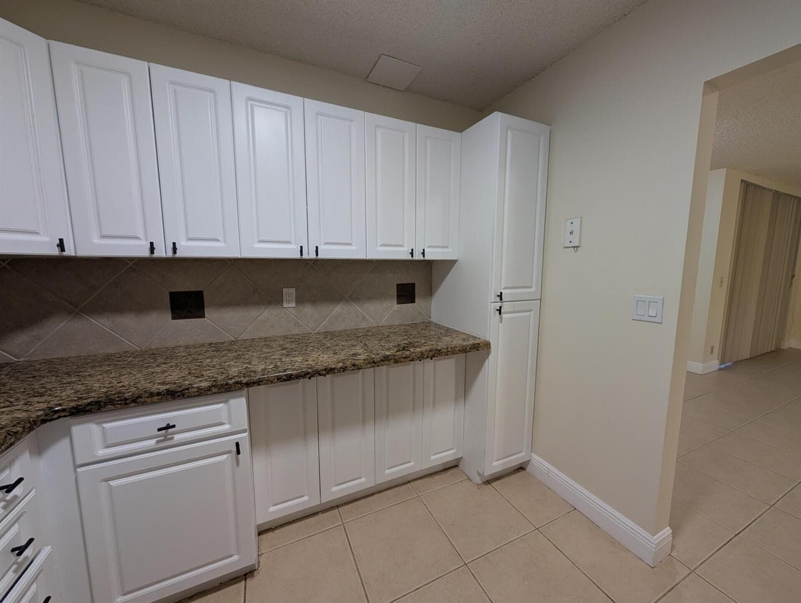 3830 Coral Tree Circle, Coconut Creek FL 33073 photo 5