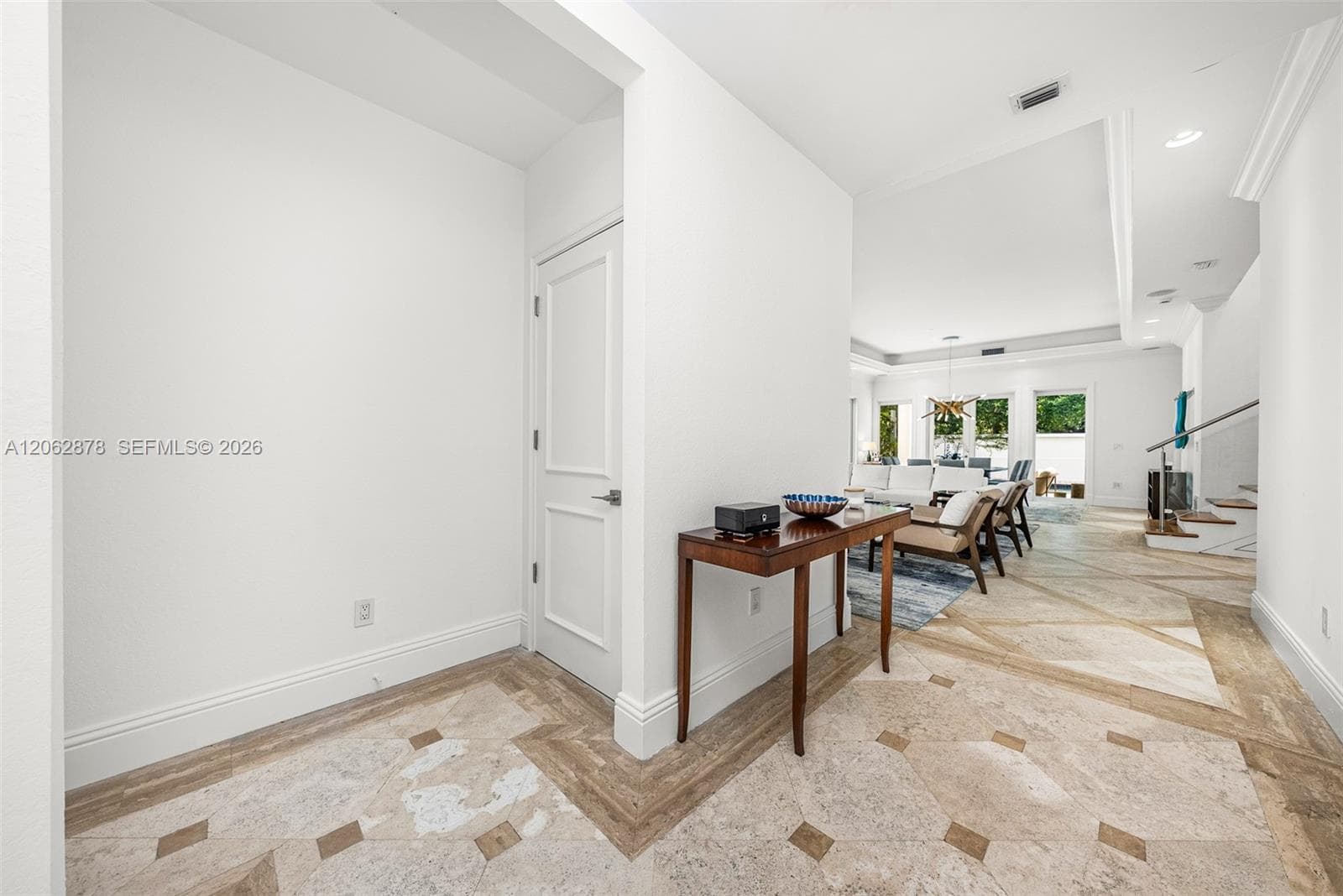 6 Coconut Ln, Key Biscayne FL 33149 photo 3