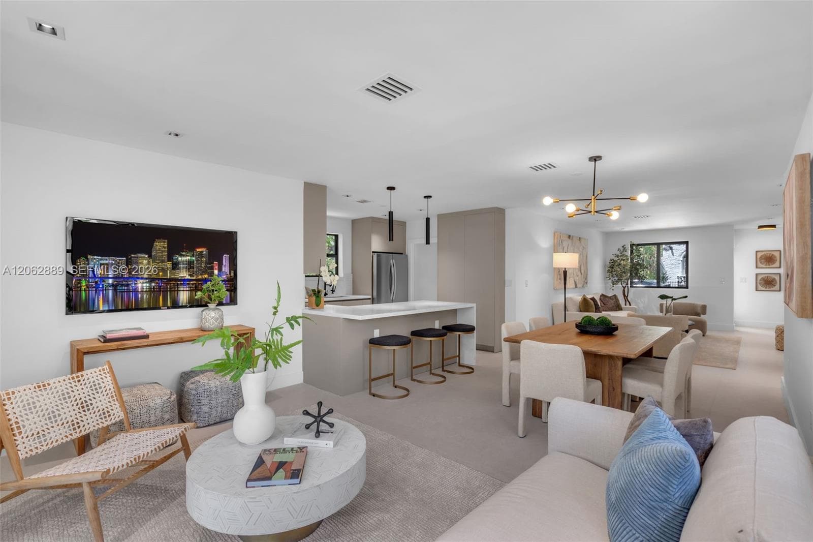 536 Minorca Ave, Coral Gables FL 33134 photo 3