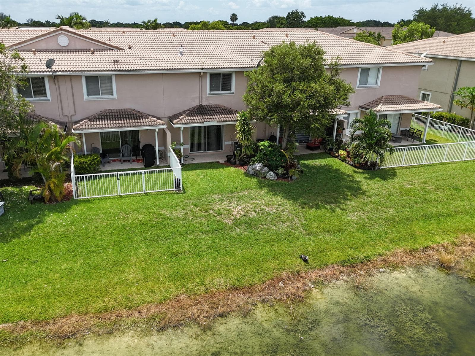 5930 ROYAL Way, Tamarac FL 33321 photo 4