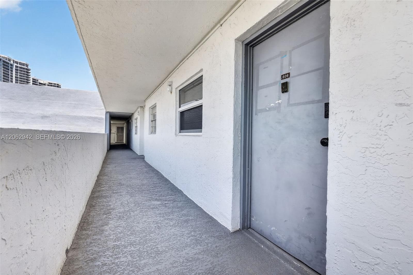 4000 NE 170th St # 606, North Miami Beach FL 33160 photo 4