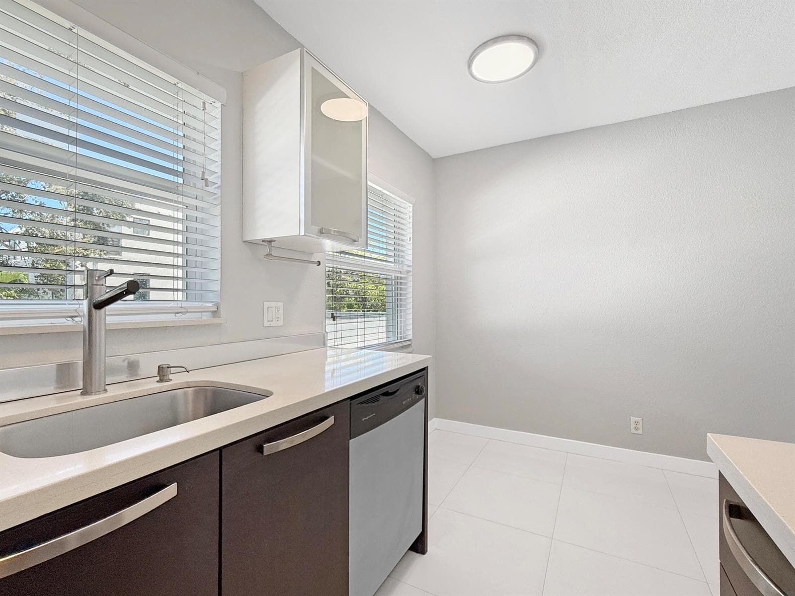416 NE 15th Avenue # 12, Fort Lauderdale FL 33301 photo 3