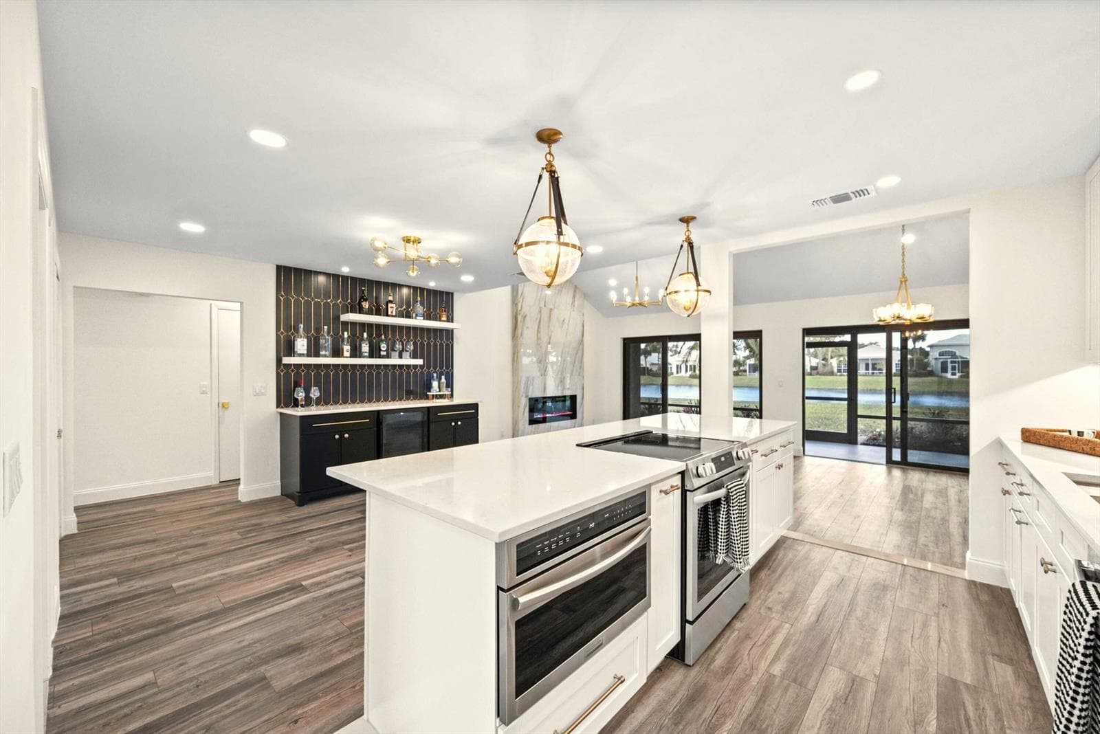 3733 Cape Pointe Circle, Jupiter FL 33477 photo 4
