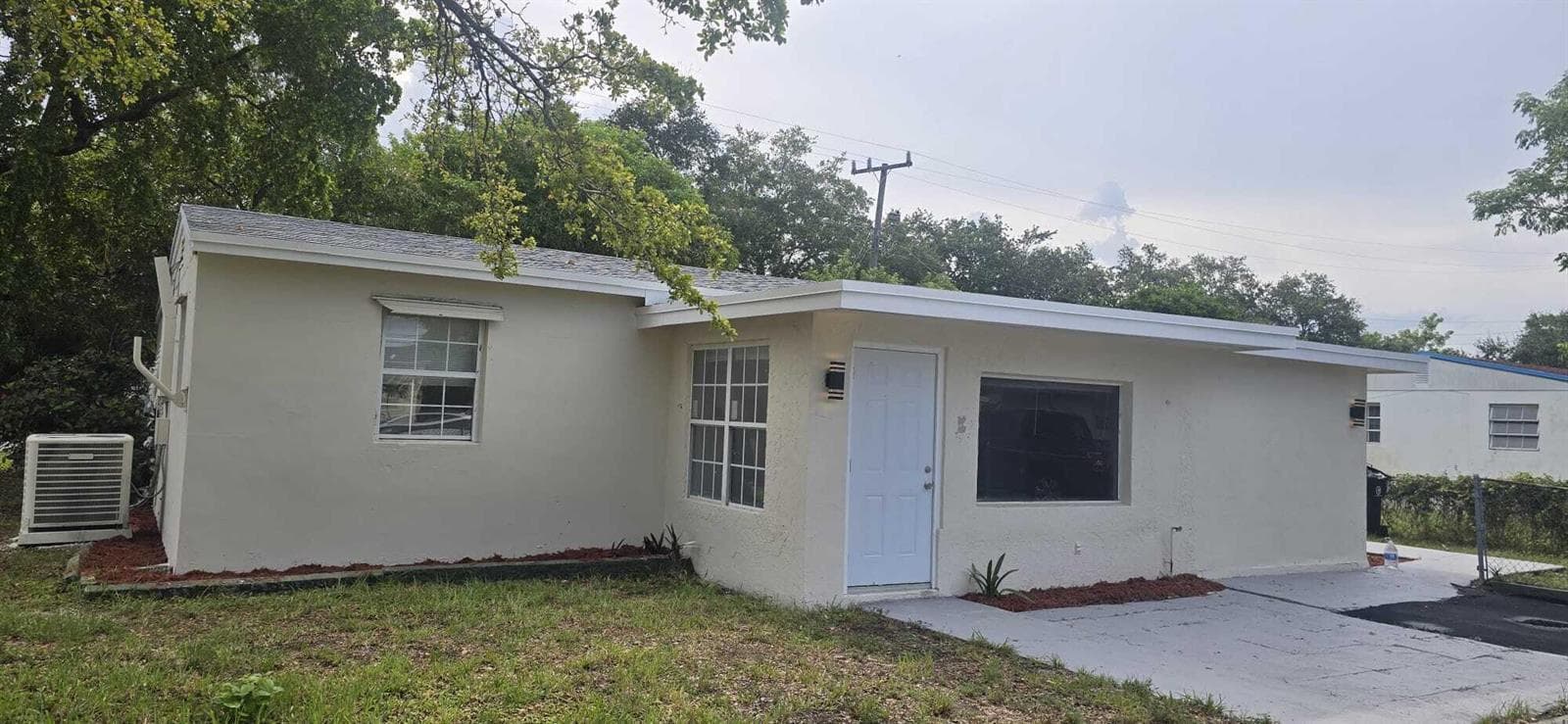 1101 NW 23RD Terrace, Fort Lauderdale FL 33311 photo 3