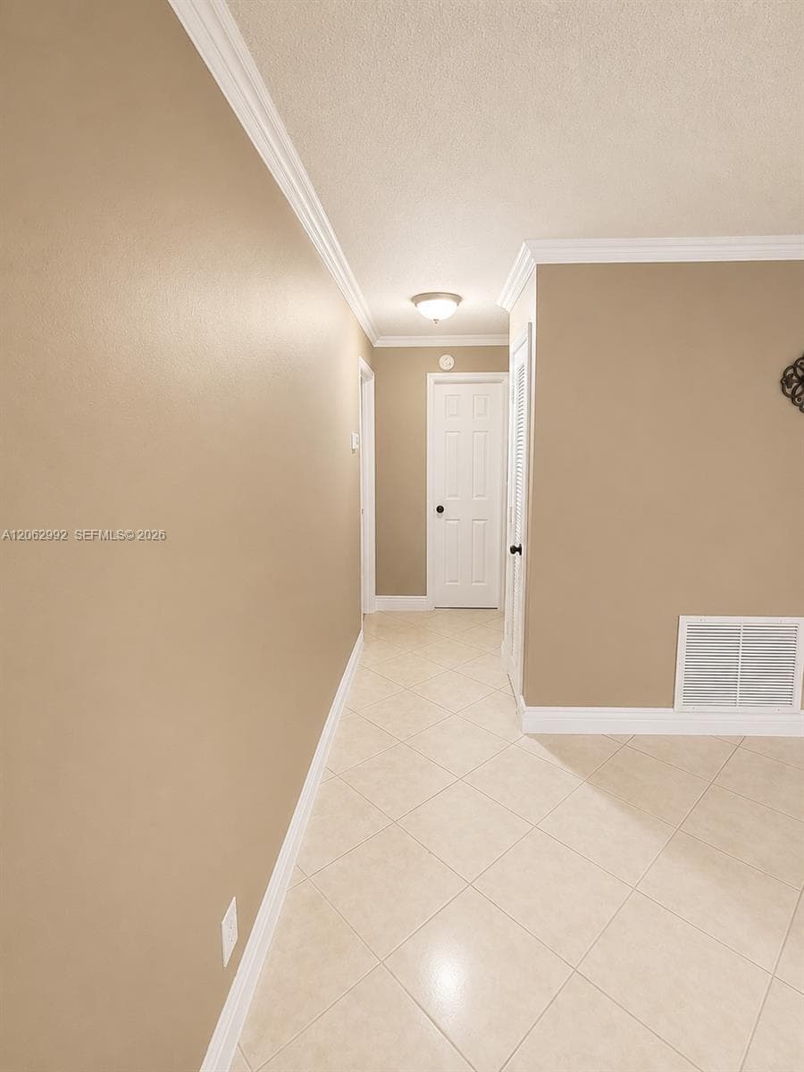 5716 NW 70th Ter, Tamarac FL 33321 photo 5