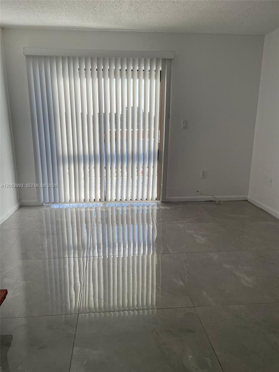 5530 W 26th Ct # 210, Hialeah FL 33016 photo 4