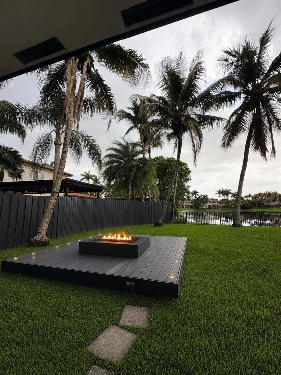 7952 NW 161ST Terrace, Miami Lakes FL 33016 photo 5