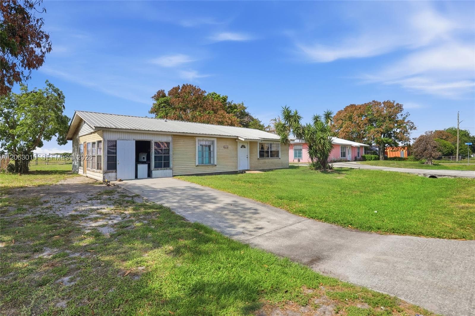 1132 Mississippi, Clewiston FL 33440 photo 2