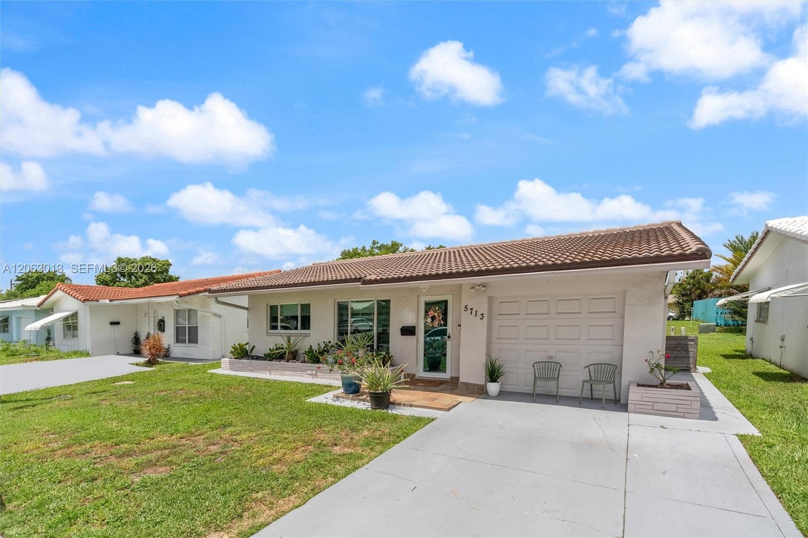 5713 NW 87th Ave, Tamarac FL 33321