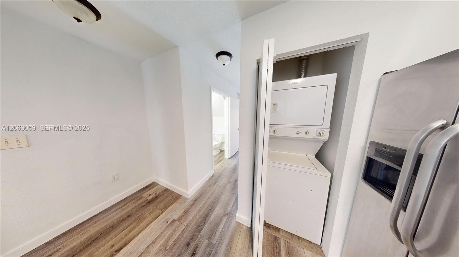 2084 NE 167th St # 102, North Miami Beach FL 33162 photo 3