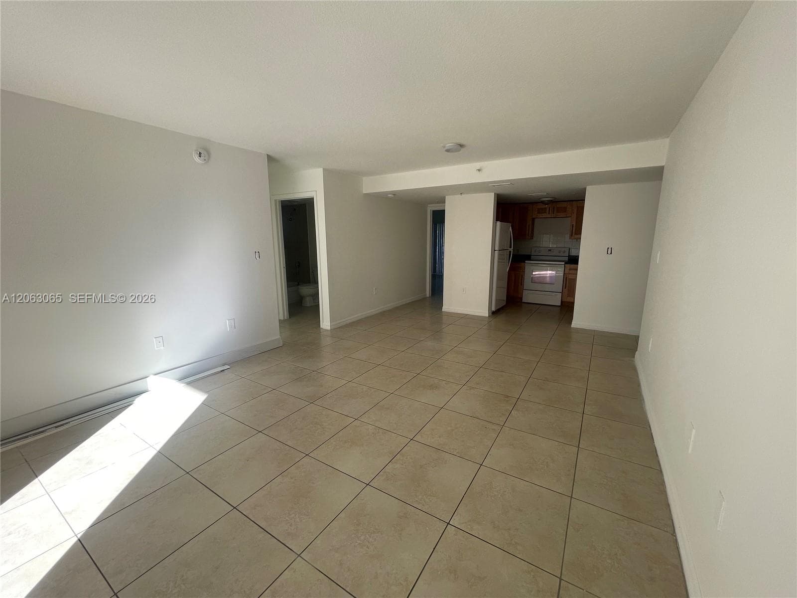 6315 SW 8th St # 201, Miami, FL 33144 photo 3