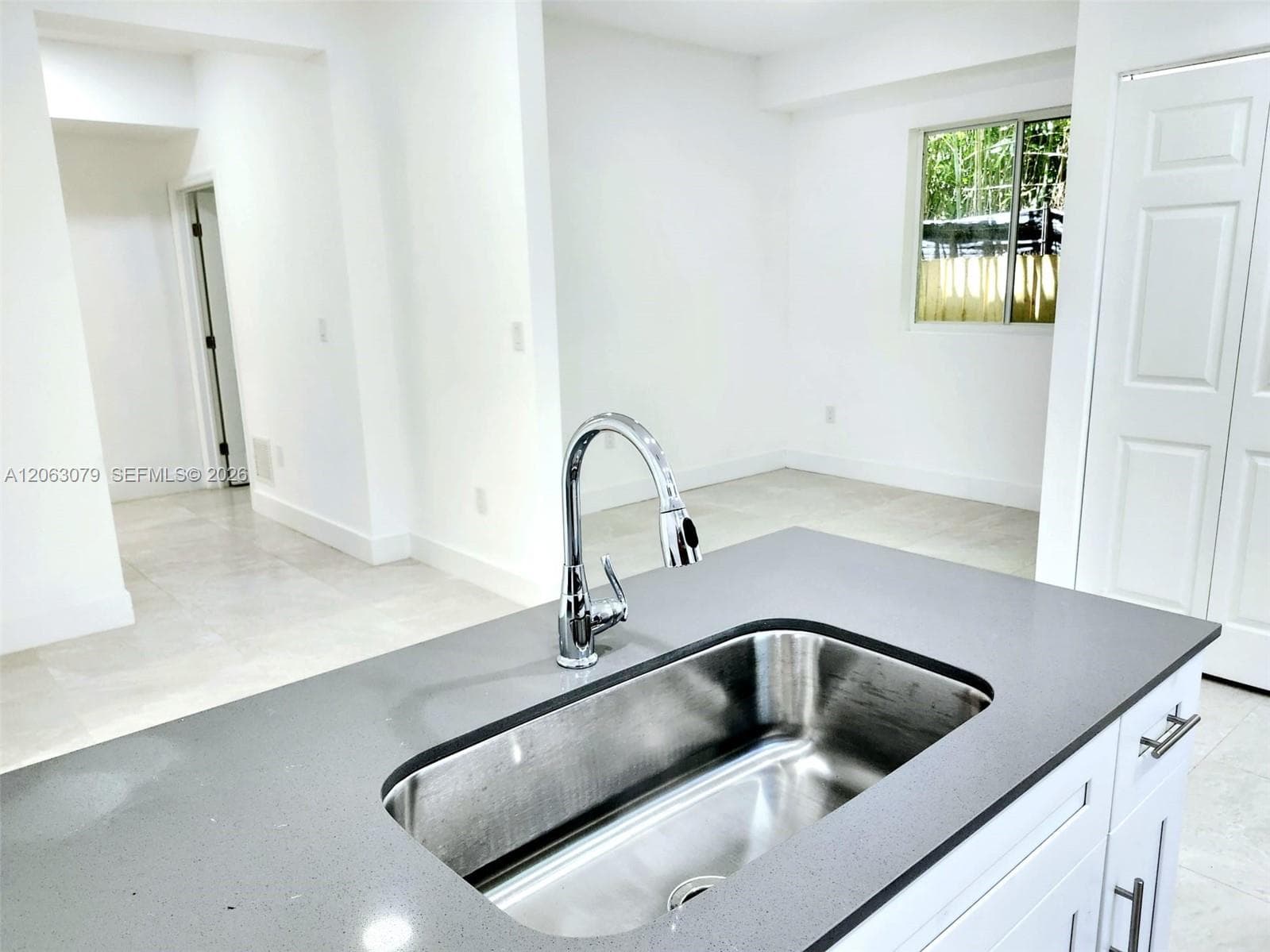 580 NW 34th St # 1, Miami, FL 33127 photo 2