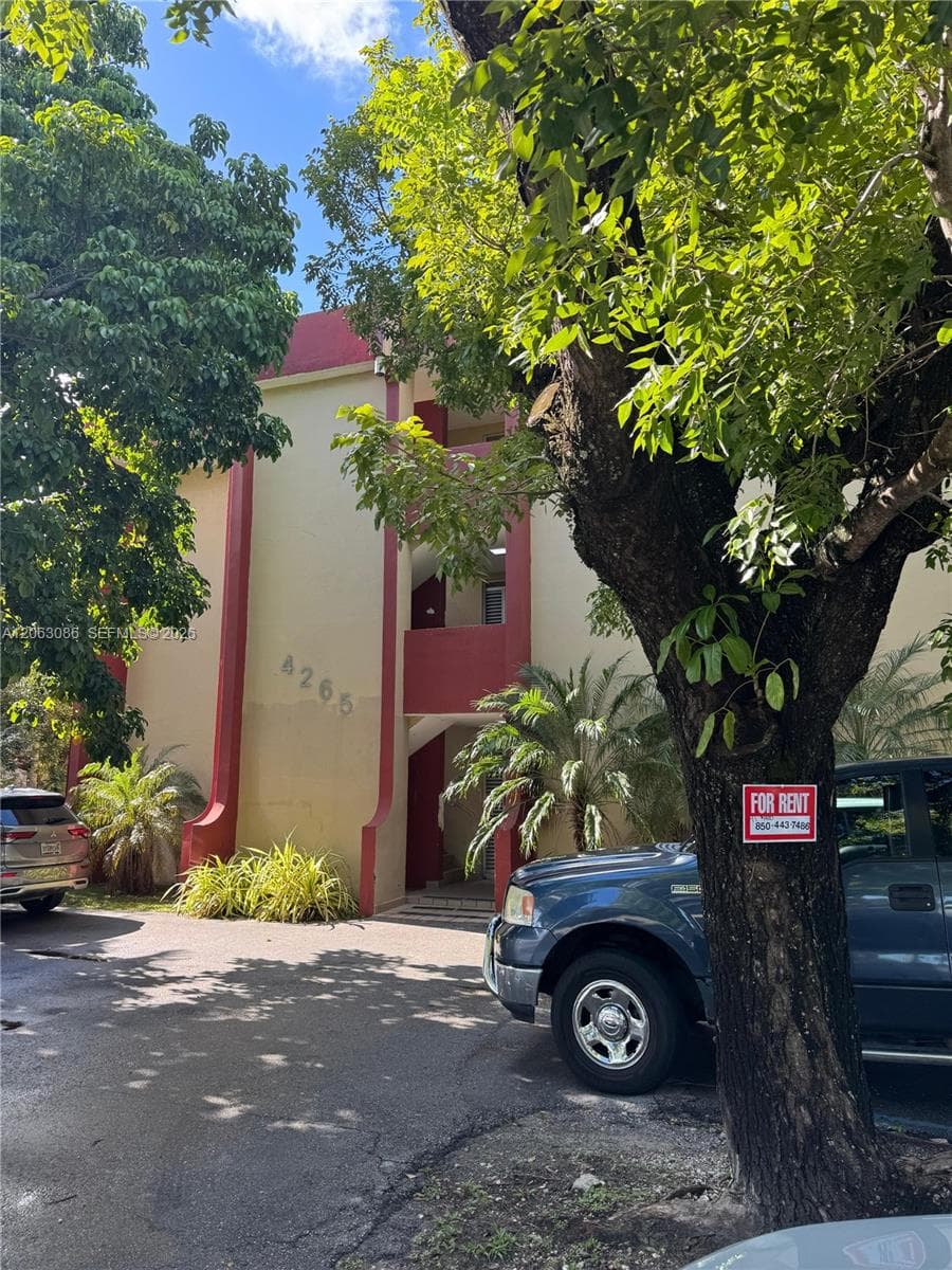 4265 NW South Tamiami Canal Dr # 1-214, Miami FL 33126