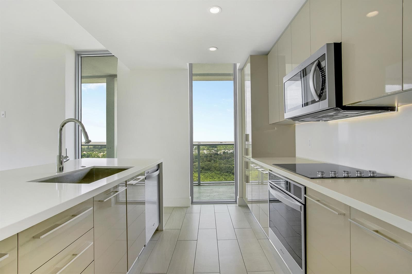 2000 Metropica Way # 1503, Sunrise FL 33323 photo 3