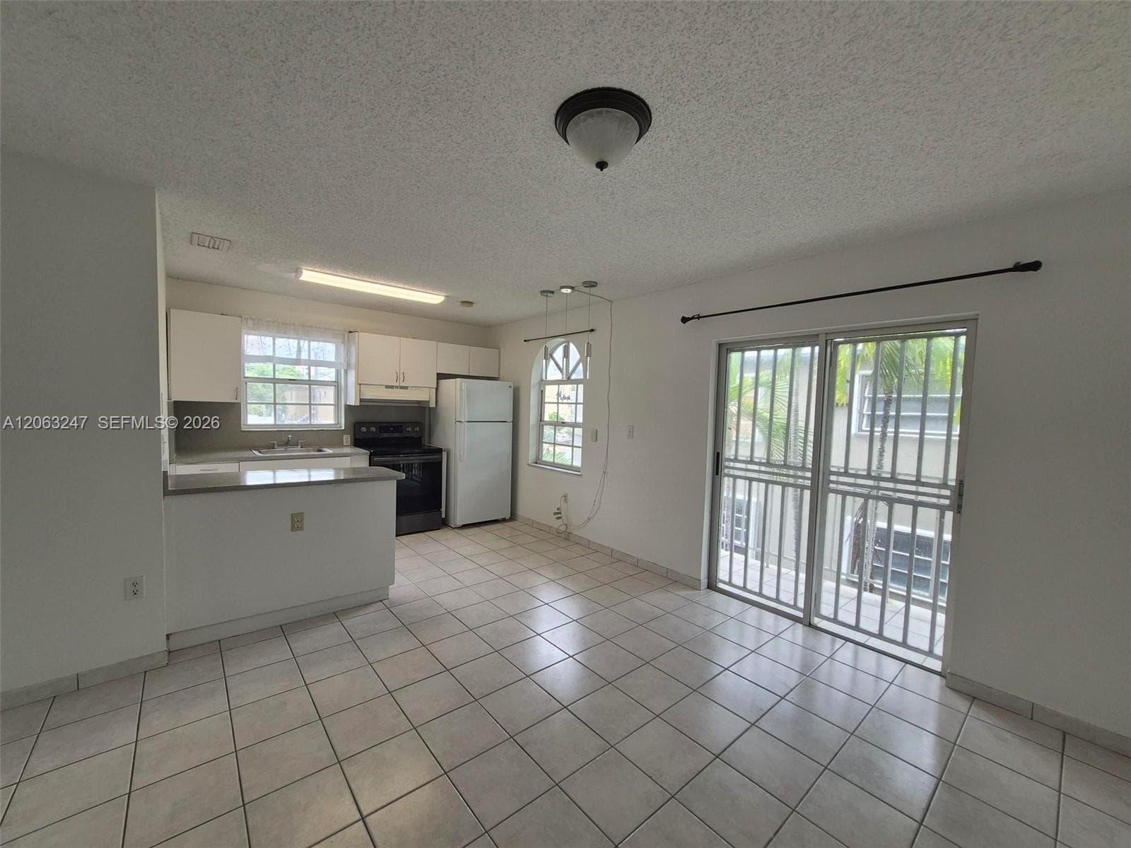 1366 SW 4th St # 3, Miami, FL 33135 photo 2