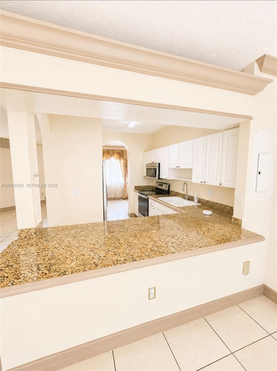 8356 NW 10th St # 6D, Miami FL 33126 photo 4