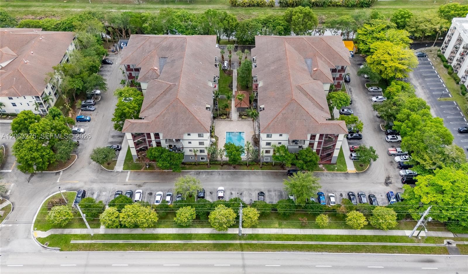 2851 Riverside Dr # 207-N, Coral Springs FL 33065