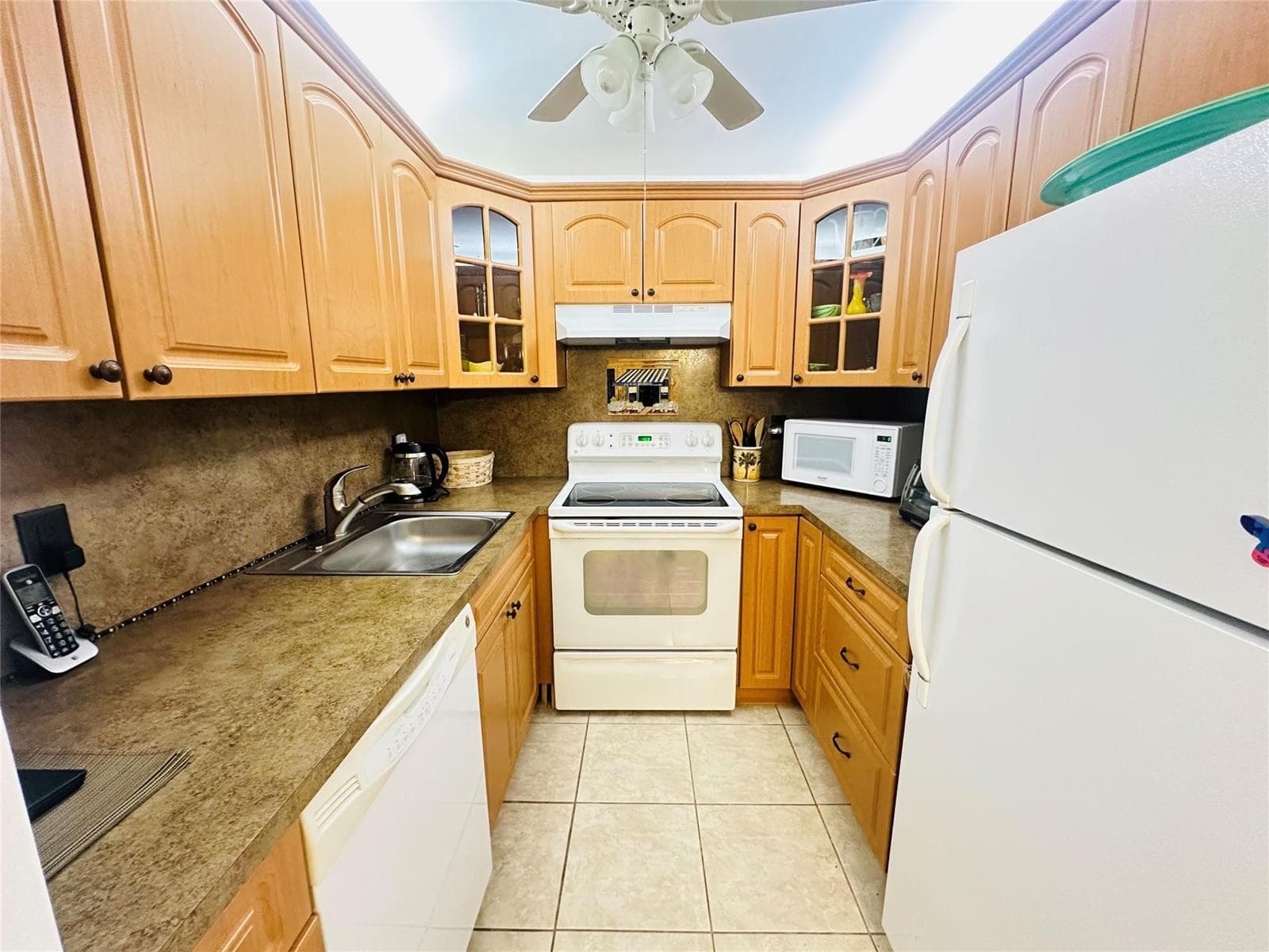 2007 Islewood D, Deerfield Beach FL 33442 photo 5