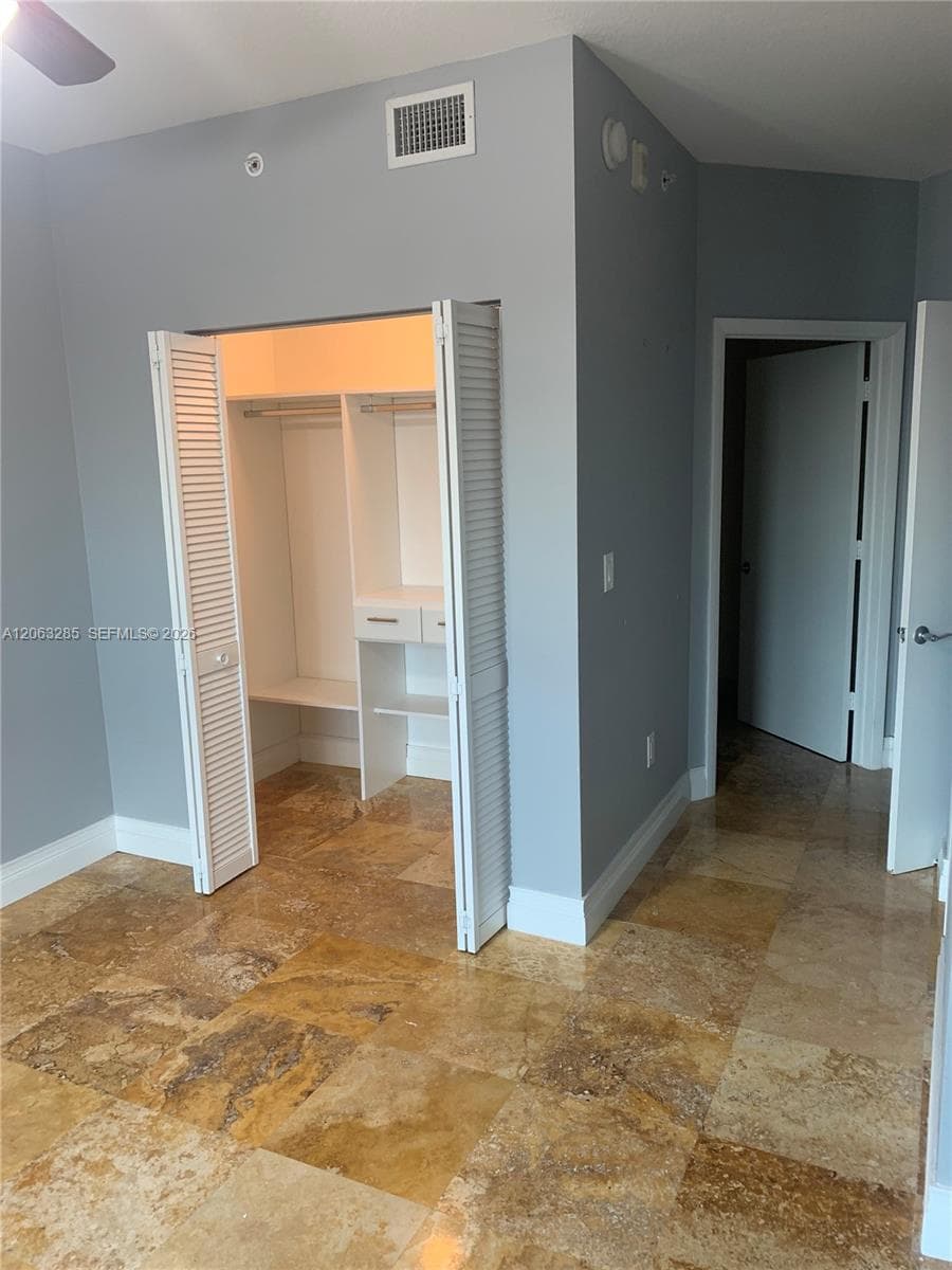 7280 SW 90th St # 504, Miami, FL 33156 photo 3