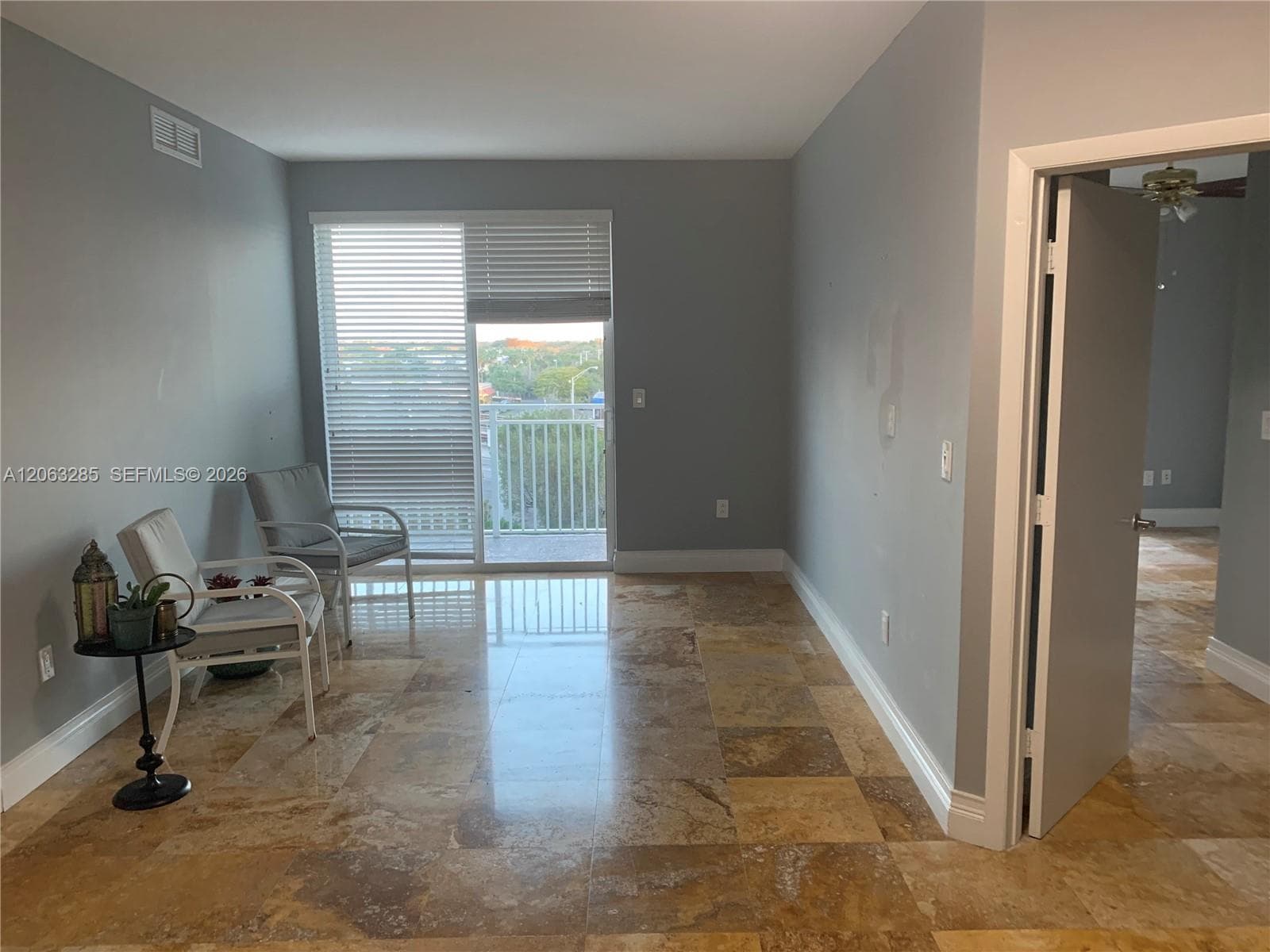 7280 SW 90th St # 504, Miami, FL 33156