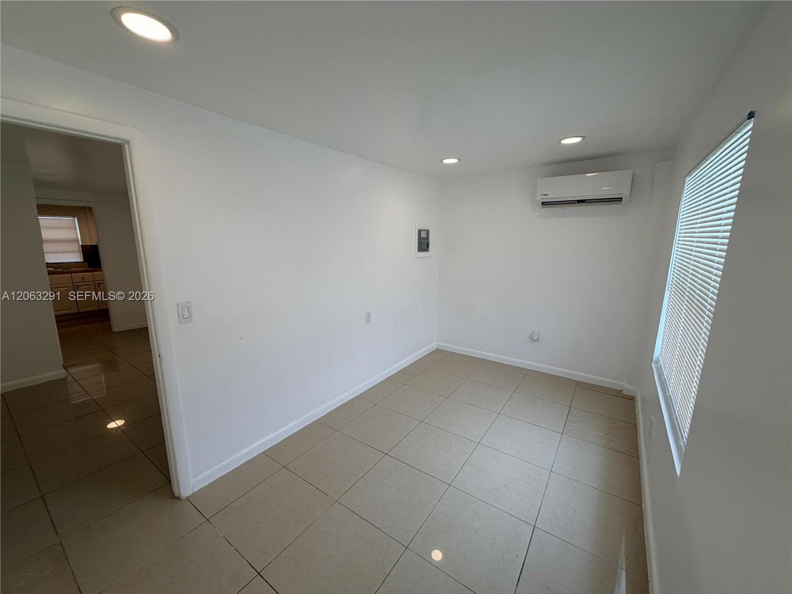 548 NW 30th St # 2, Miami, FL 33127 photo 2
