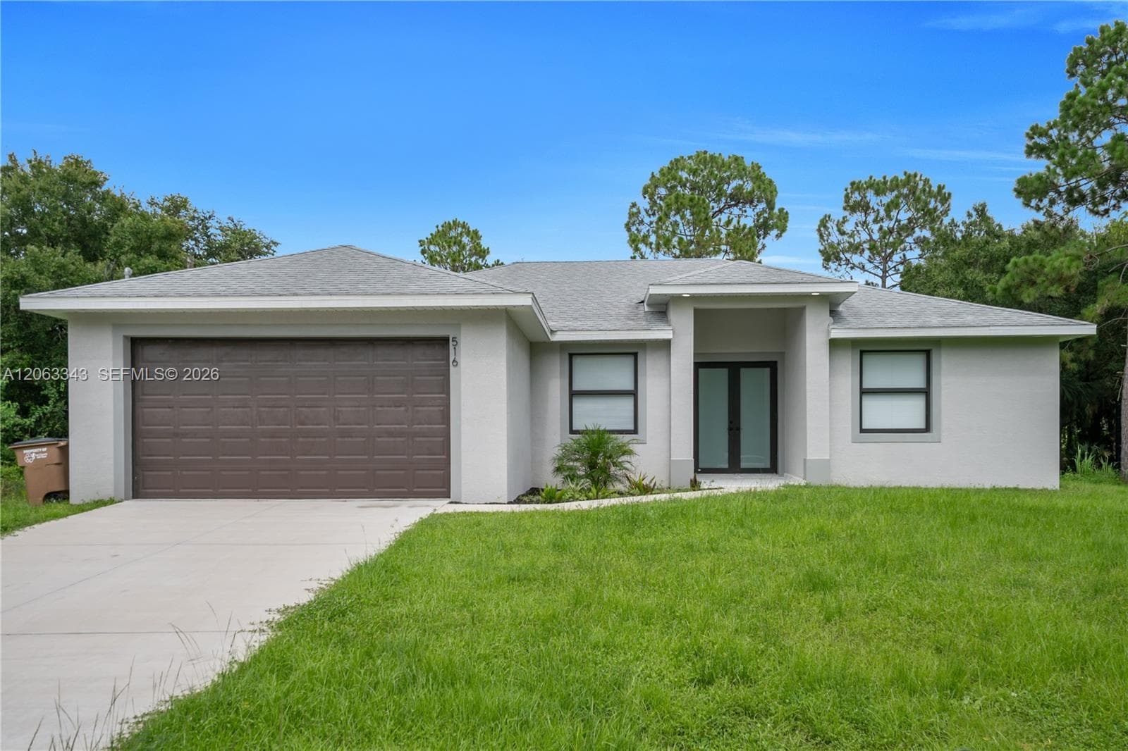 516 DAYTON AVE, Lehigh Acres FL 33972 photo 4