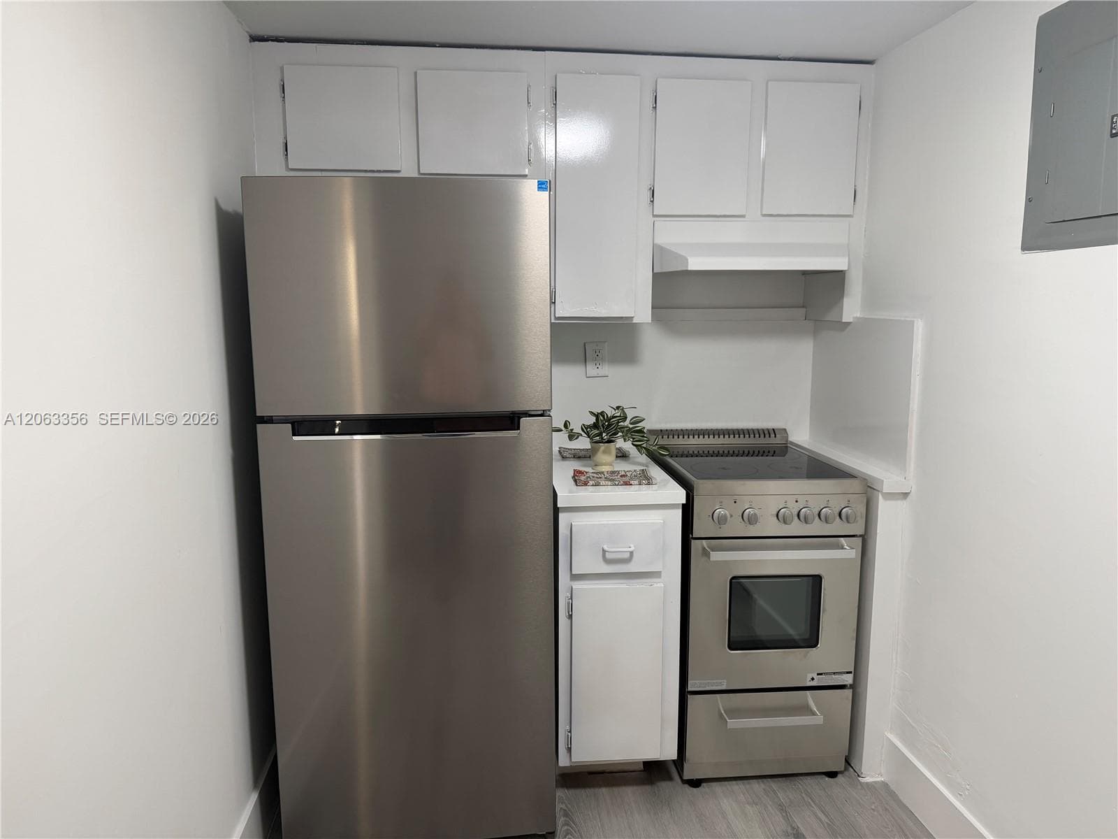 6980 NW 186th St # 3-423A, Hialeah FL 33015 photo 3