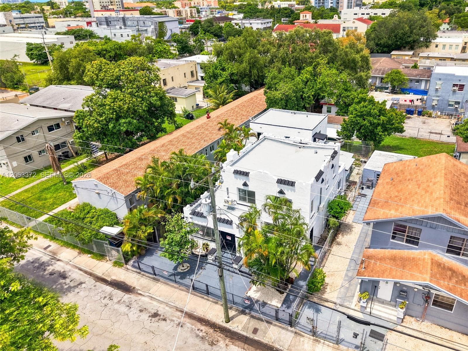 128 NW 9th Ave # 6, Miami, FL 33128 photo 2
