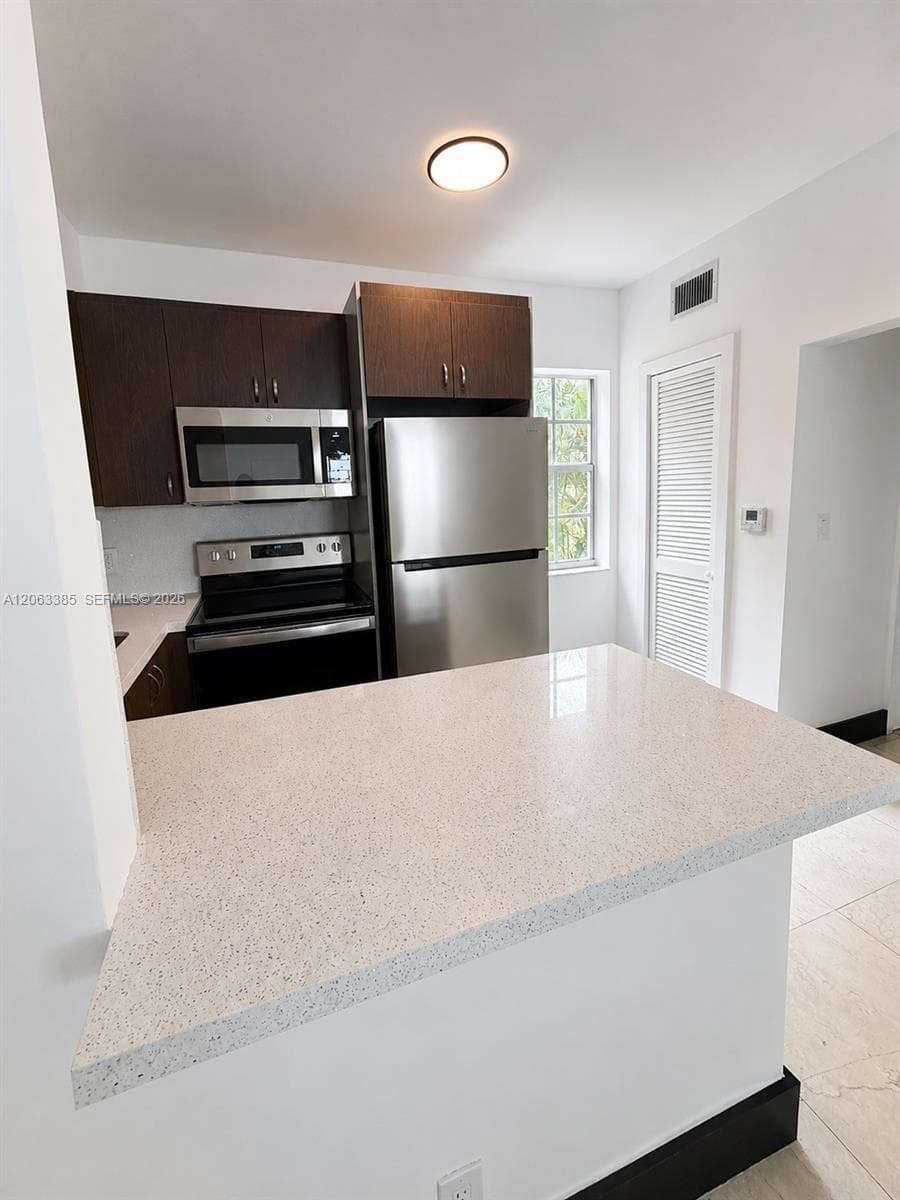 551 NE 62nd St # 14, Miami FL 33138 photo 3